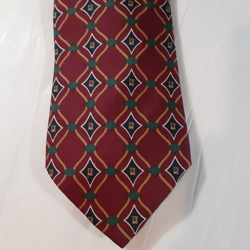 Brooks Bros tie, red and green!